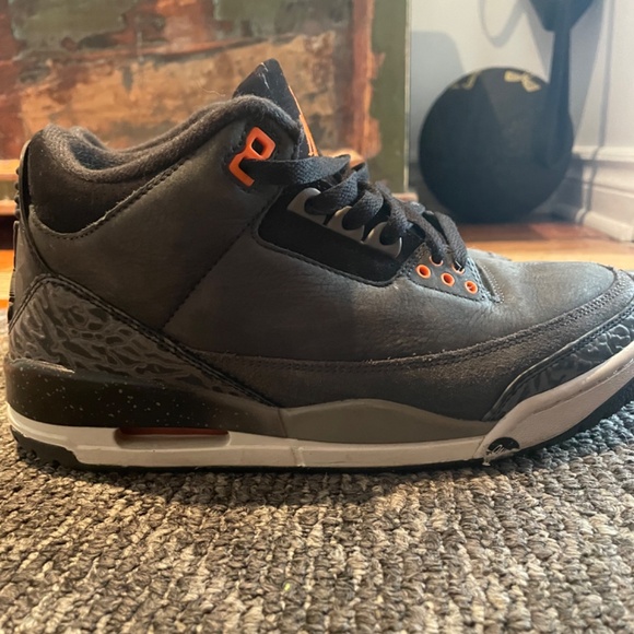 Jordan 3 retro size 8 - Picture 2 of 4
